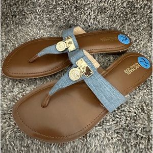 Michael Kors Sandals 💙 Size 7.5